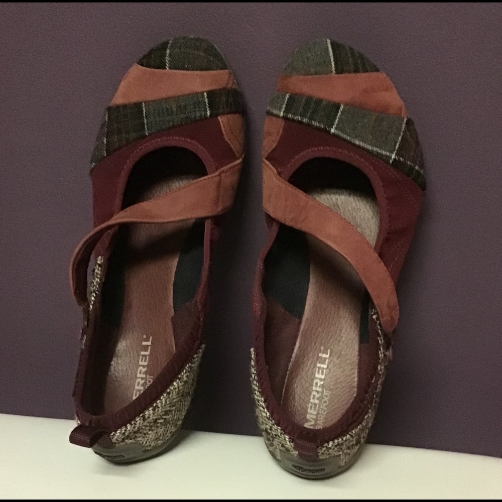 Merrell Flats Size 8